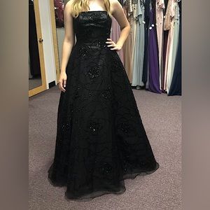 Black Jovani Prom Dress Size 8